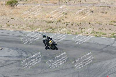 media/Apr-20-2025-AHRMA (Sun) [[393a79c373]]/Race/Group 11 early race/Turn 4b/